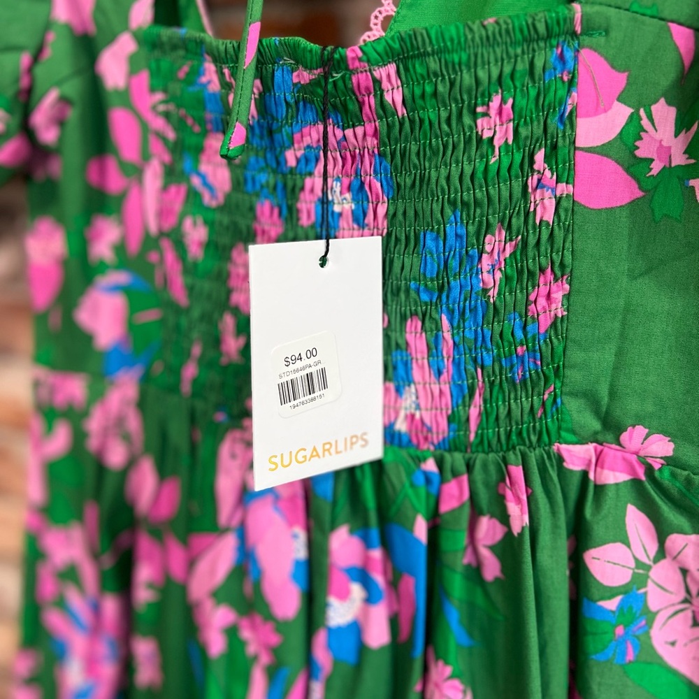 Long Floral Maxi Dress with Puffy Sleeves - Picture 4 of 5